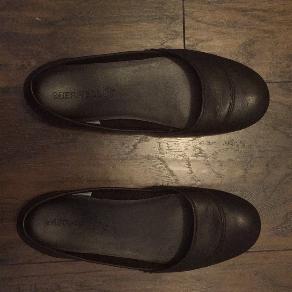 Merrill black flats